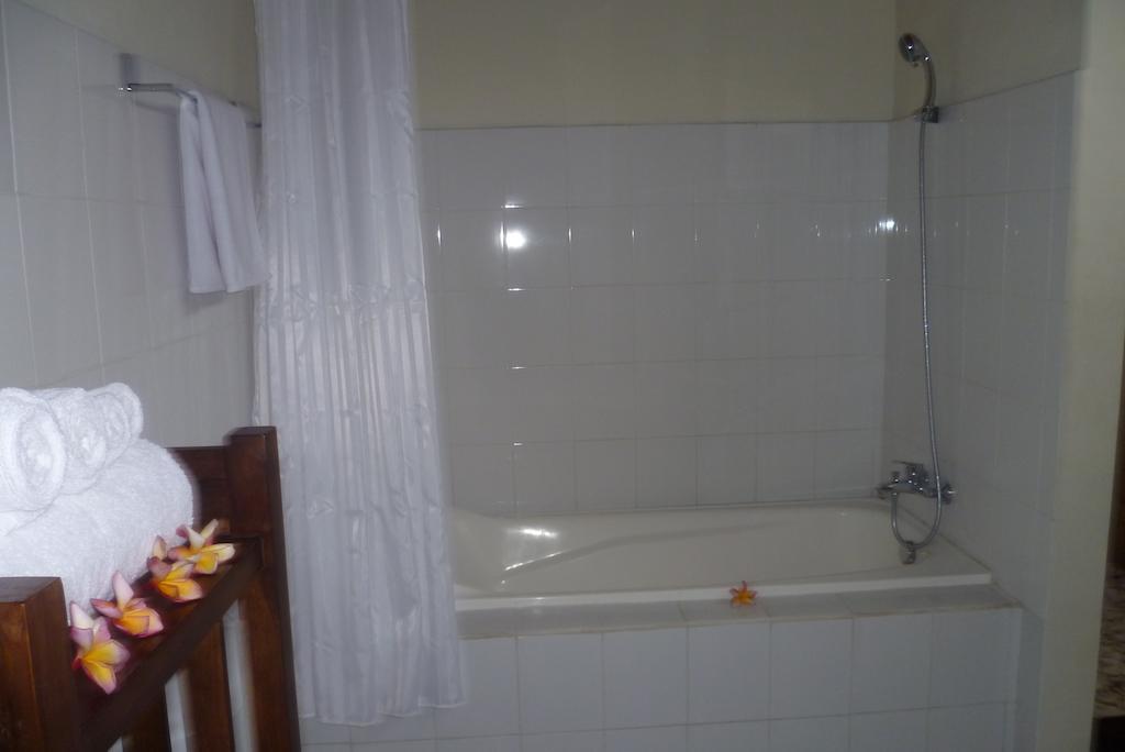Villa Ariana Seminyak  Ngoại thất bức ảnh