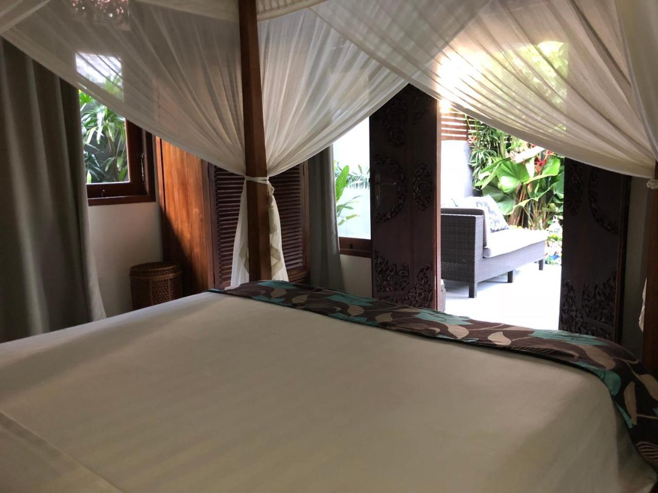 Villa Ariana Seminyak  Ngoại thất bức ảnh