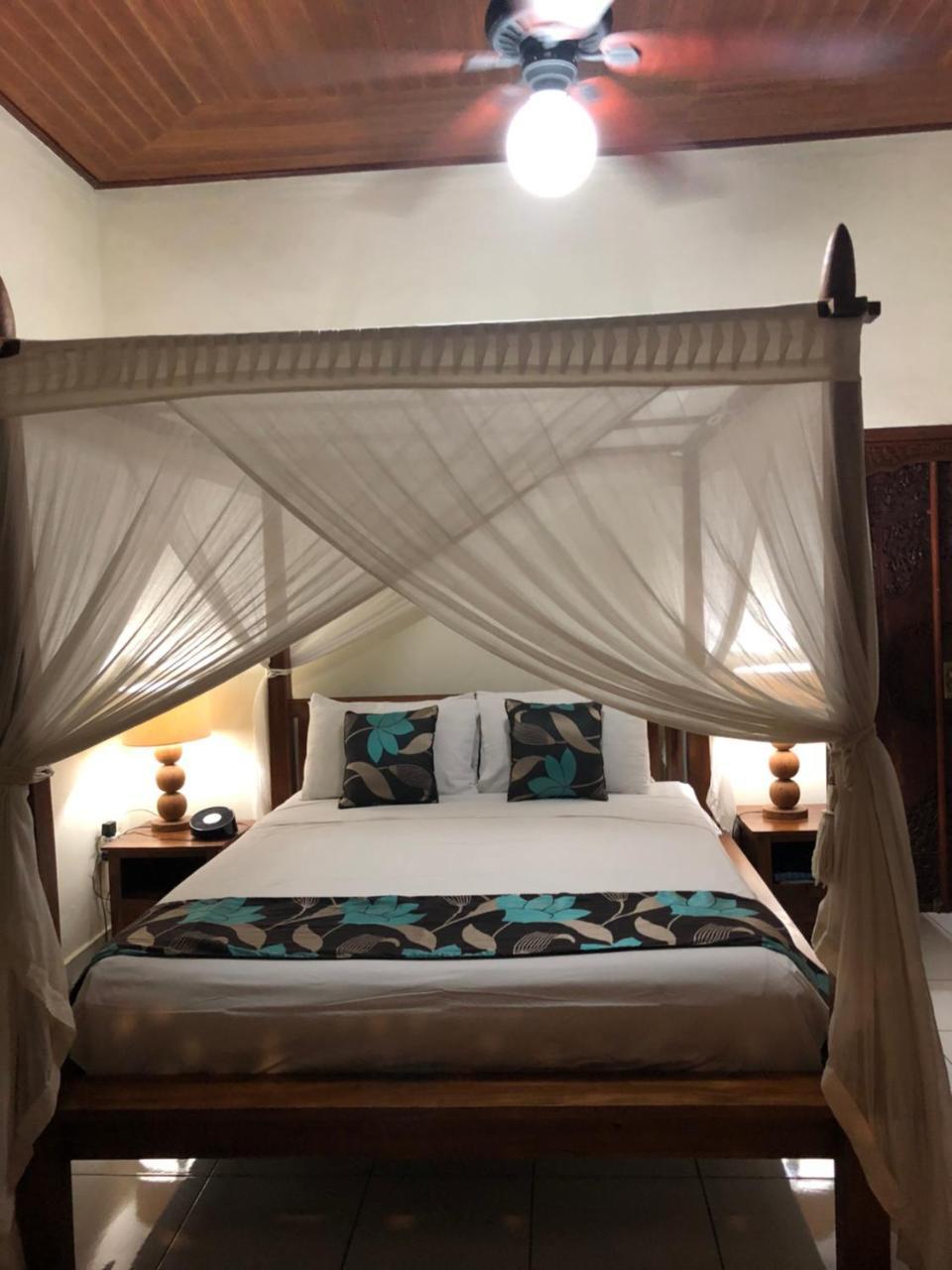 Villa Ariana Seminyak  Ngoại thất bức ảnh